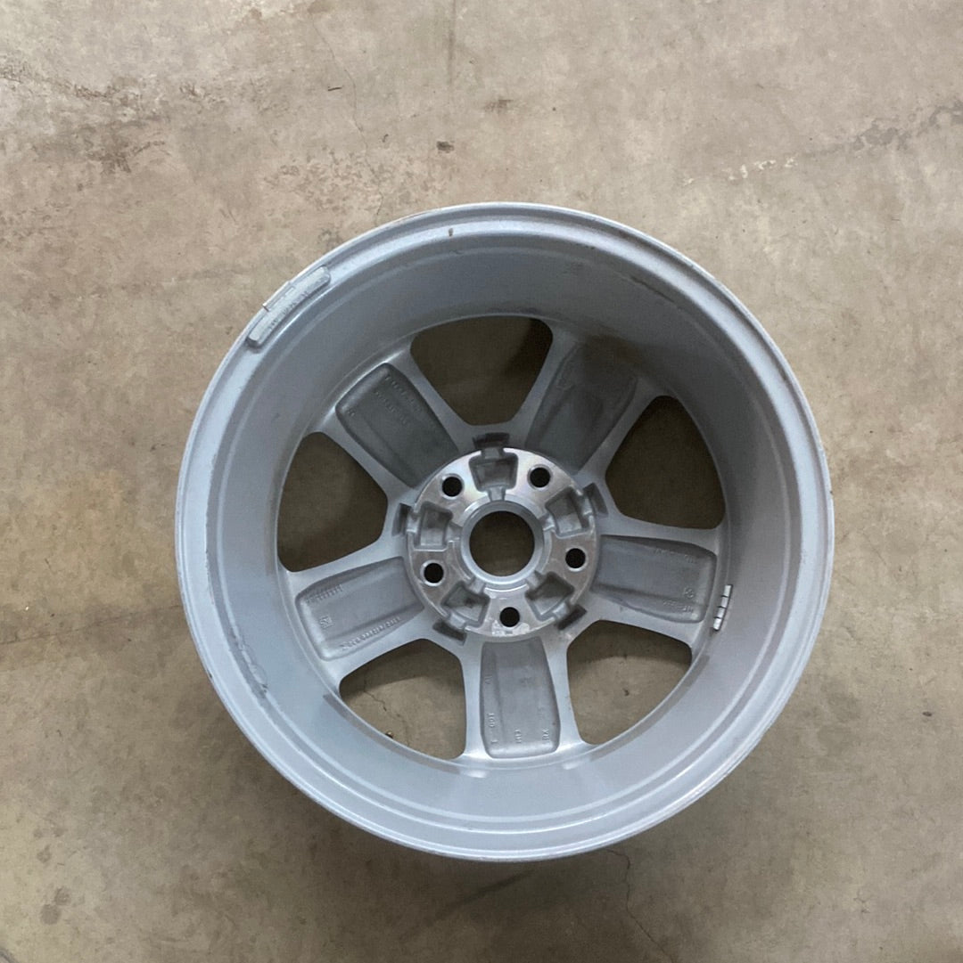 5VH23GSAAA 17" Wheel 5 on 5" Lug Pattern for Jeep Wrangler JL (1822