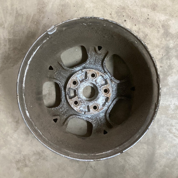 16" Chrome Wheel 5 on 5" Lug Pattern Jeep Grand Cherokee WJ (9904