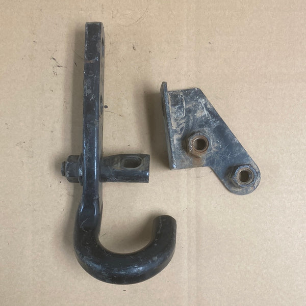 4680647AA Rear Tow Hook WITH Plate Wrangler JK (09-18)