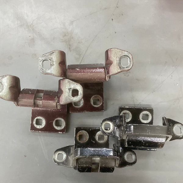52850558AB / 52850559AB Jeep Liberty KJ (02-07) Liftgate Hinge SET