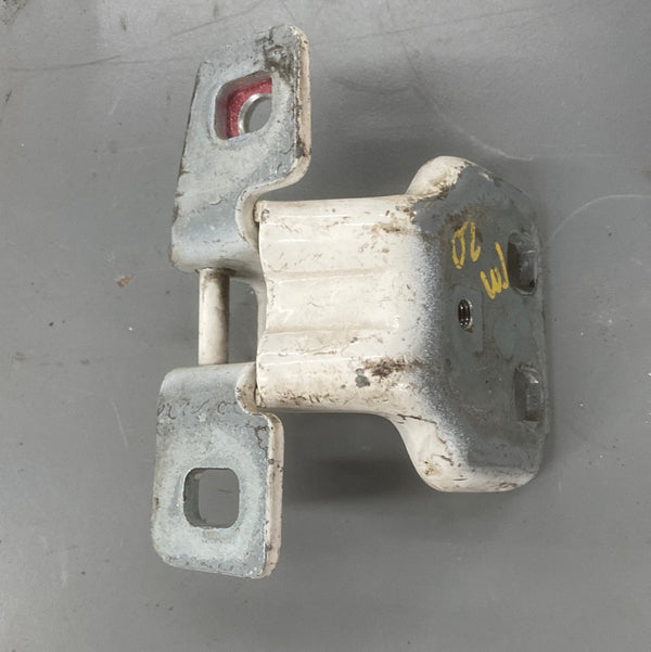 55135575AI REAR Door Hinge DS Jeep Grand Cherokee WJ (99-04)