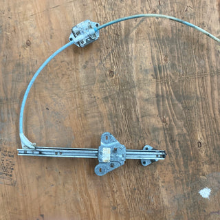 55076052 PS Front Manual Window Regulator for 4 Door Jeep Cherokee XJ (97-01)