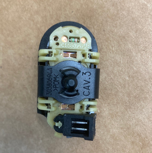 4685728AB Radio Control Switch for Jeep WK, XK, KK, MK (05-10)
