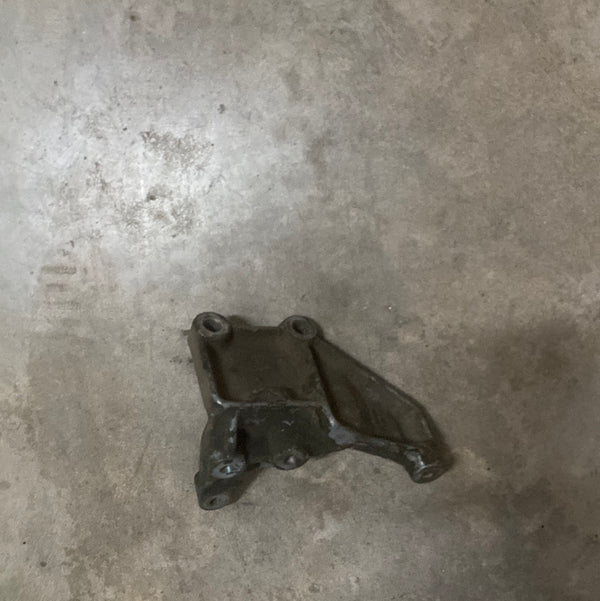 53002894 Alternator Rear Bracket for Jeep MJ, XJ, YJ, 4.0 Liter (87-90)