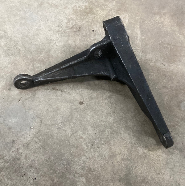 3242191 Idler Pulley Bracket for Jeep CJ, YJ (84-90)