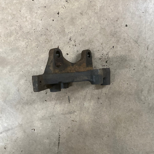 52004409 Steering Gear Mounting Bracket for Jeep Wrangler YJ (87-95)