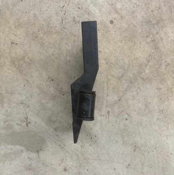 52058618 AX5 Transmission Mount Bracket Plate Wrangler TJ 2.5 (97-02)