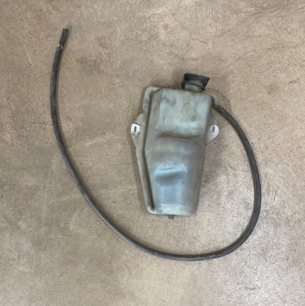 52027781 Coolant Overflow Reservoir for Jeep Cherokee XJ (93-95)