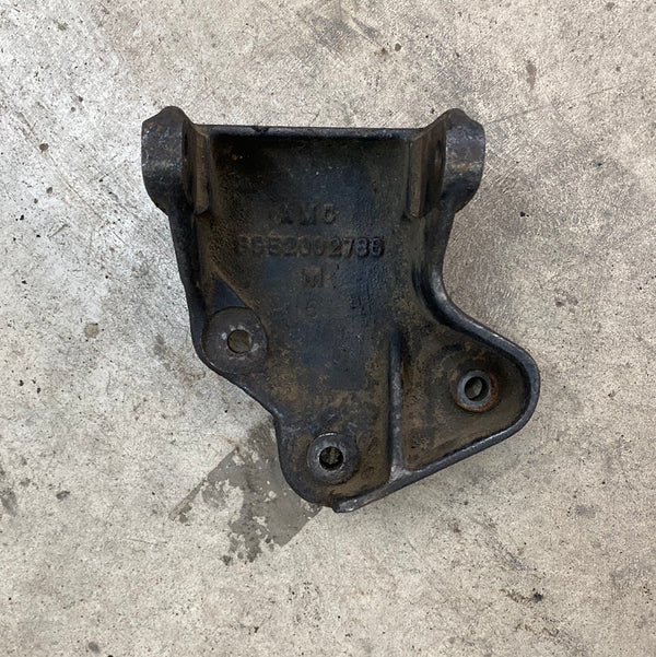 52002786 4.0L 4.2L PS Motor Mount Bracket for Wrangler YJ TJ, Cherokee XJ, Wagoneer SJ
