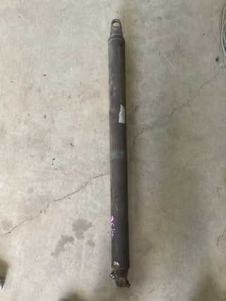 53000036  36 1/2” Drive / Prop Shaft WITHOUT FLANGE for Various Jeep XJ Models
