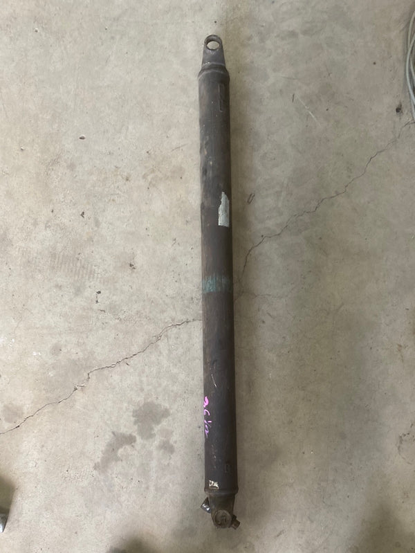53000036  36 1/2” Drive / Prop Shaft WITHOUT FLANGE for Various Jeep XJ Models