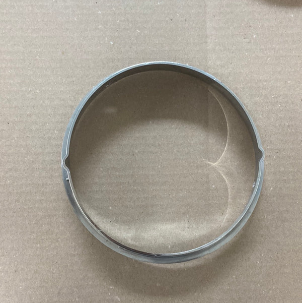 55055047 DS Head Lamp Bezel for Jeep Wrangler TJ, LJ (97-06)