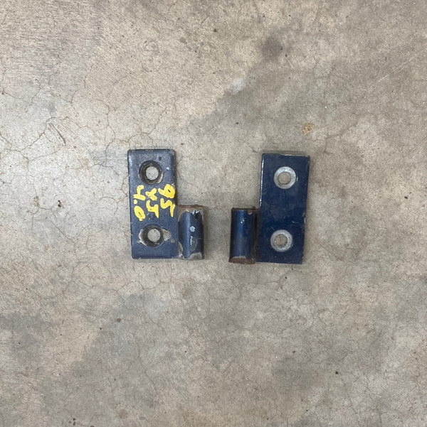 55033952 / 55033953 Lower Door Hinge Bracket Set Steel Jeep CJ / Wrangler YJ, TJ (76-06)