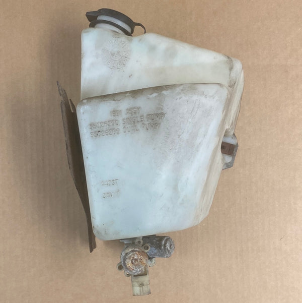 55154742 Dual Pump Washer Fluid Reservoir for Wrangler YJ (91-95)